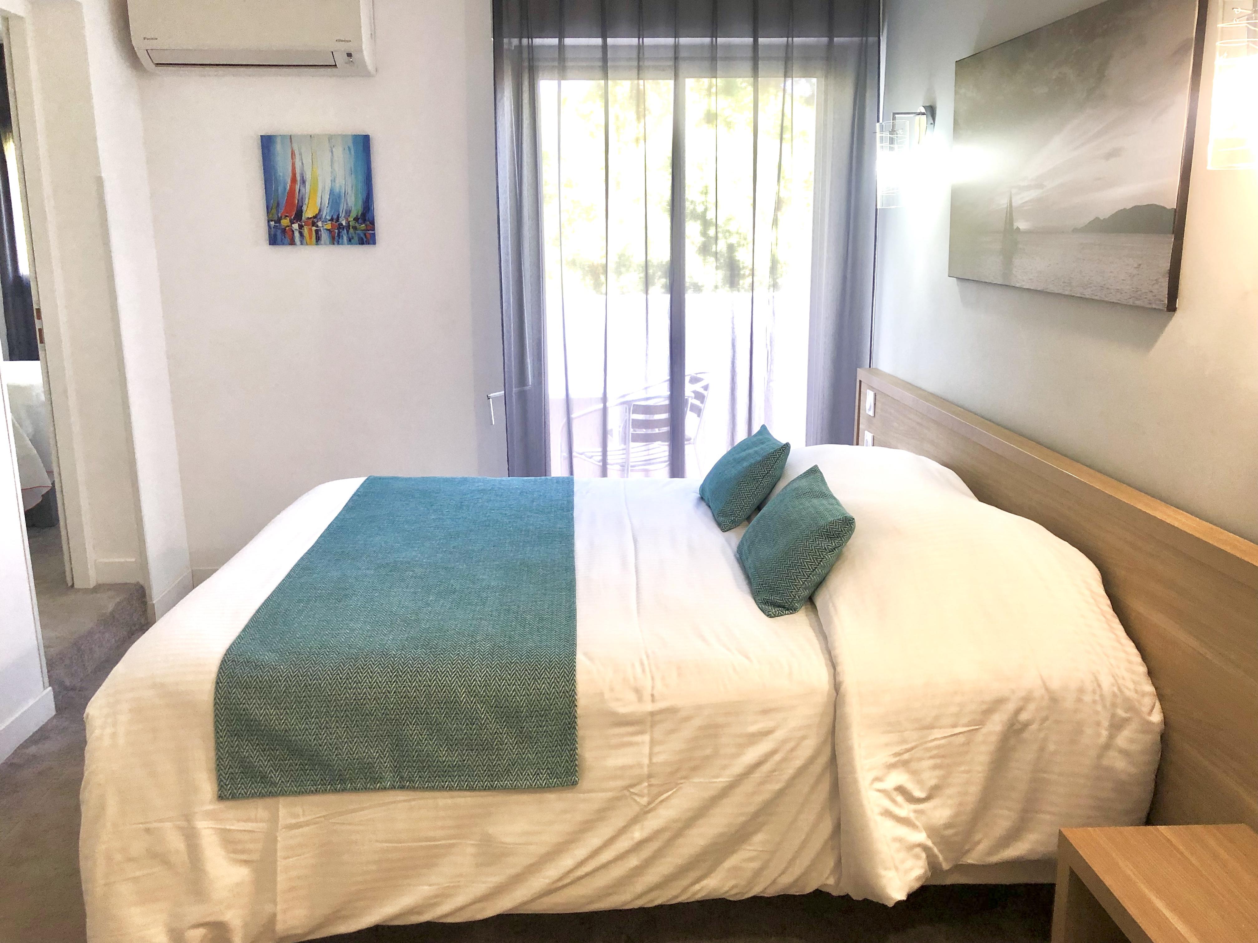 Hotel La Voile Bormes-les-Mimosas Exteriör bild