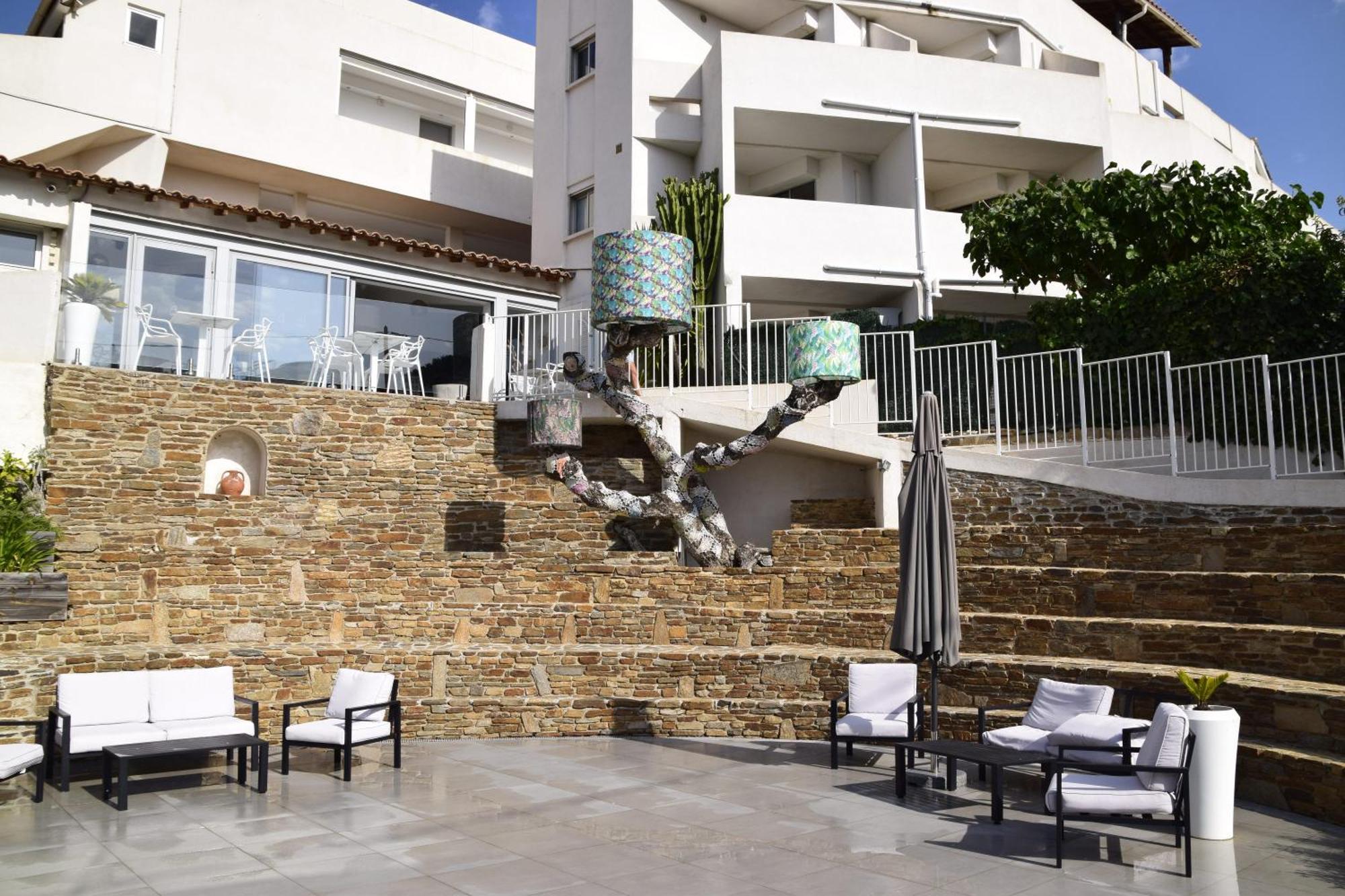 Hotel La Voile Bormes-les-Mimosas Exteriör bild