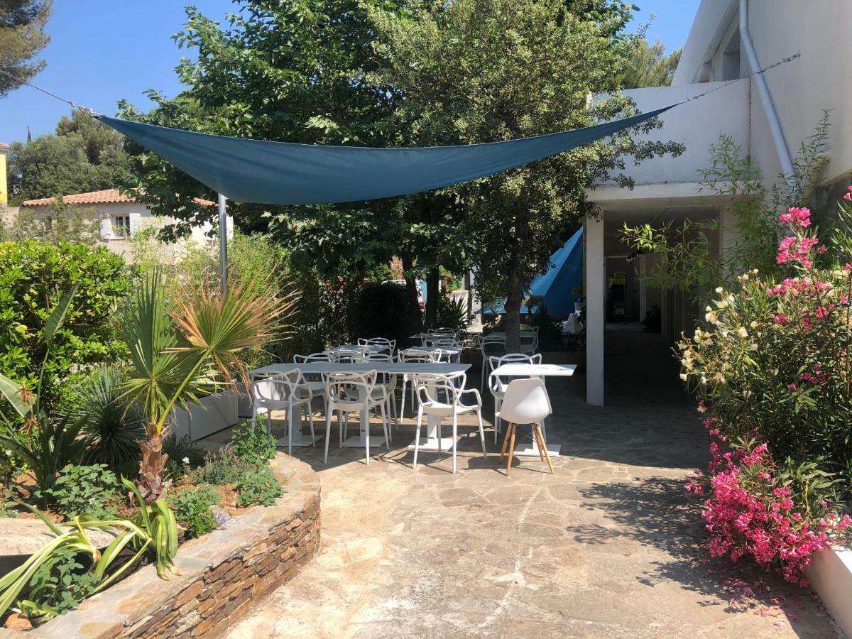 Hotel La Voile Bormes-les-Mimosas Exteriör bild